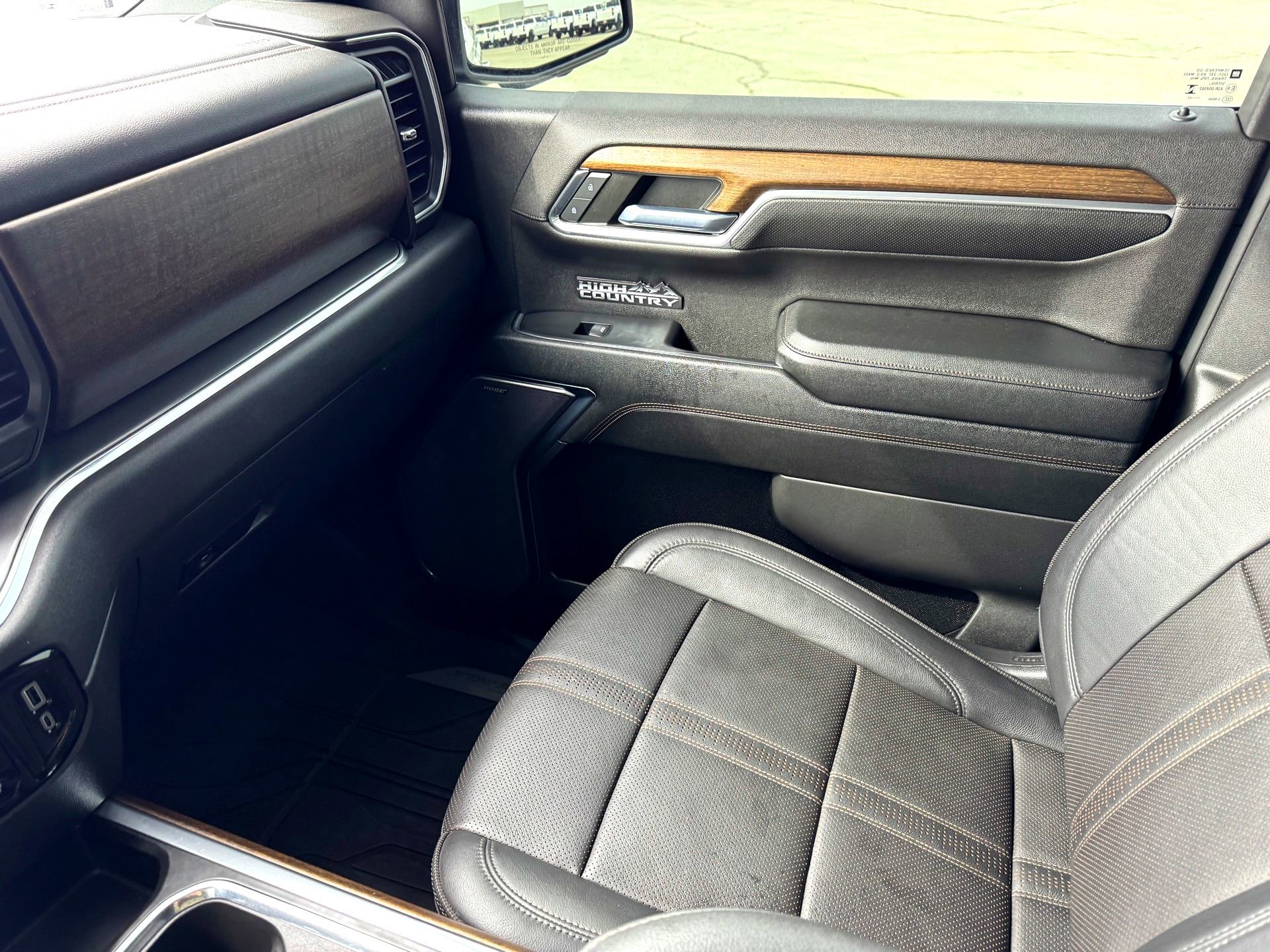 Used 2023 Chevrolet Silverado 1500 High Country w/ High Country Premium Package image 33