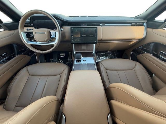 Certified 2025 Land Rover Range Rover Autobiography AWD/4WD image 12