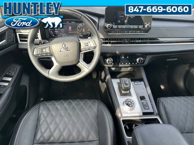 Used 2024 Mitsubishi Outlander SEL Black Edition AWD/4WD image 18