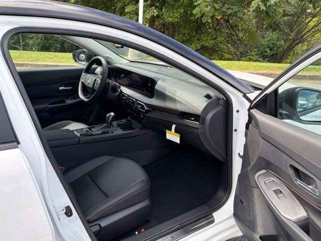 New 2027 Nissan Sentra SR w/ SR Premium Package FWD image 27