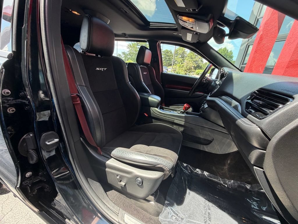 Used 2022 Dodge Durango SRT w/ Technology Group AWD/4WD image 42