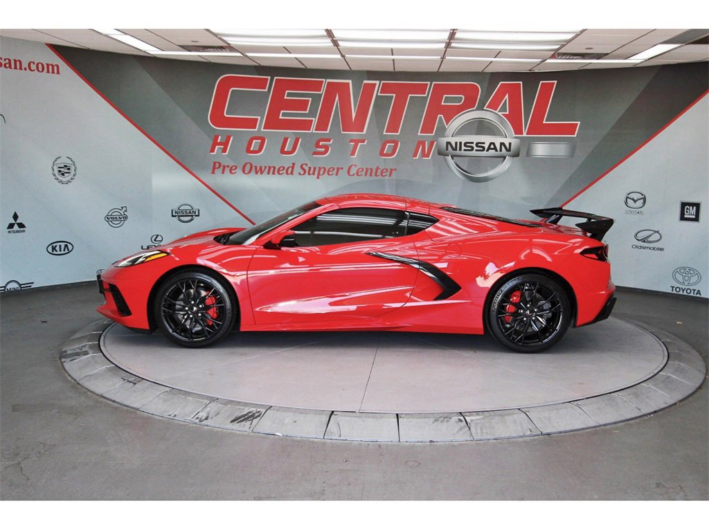 Used 2025 Chevrolet Corvette Stingray Coupe w/ Battery Protection Package image 5