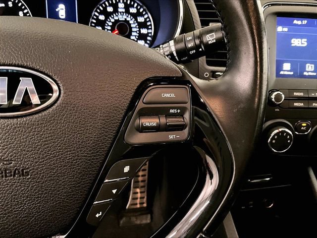 Used 2017 Kia Forte SX FWD image 18