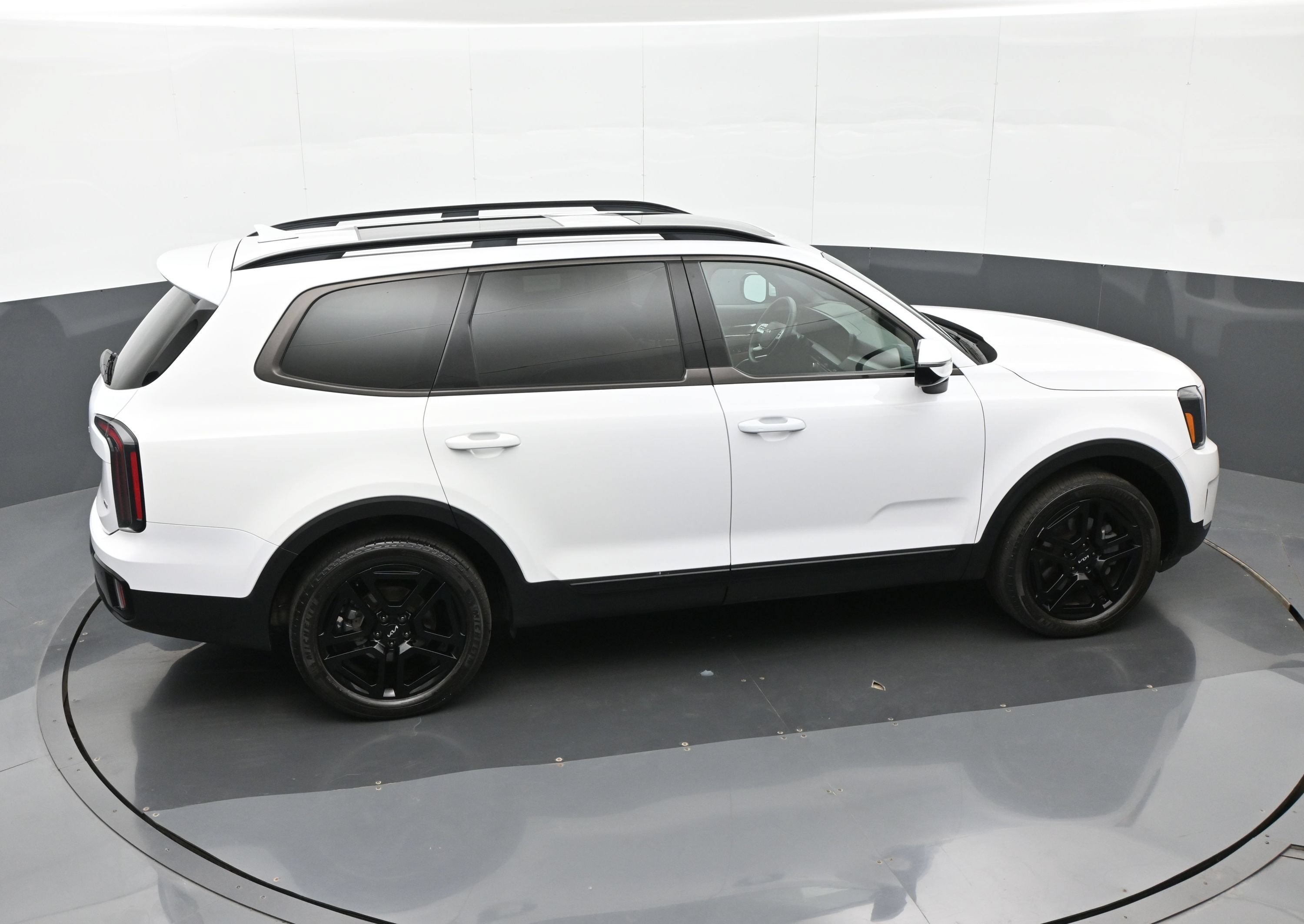 Used 2024 Kia Telluride SX X-Line AWD/4WD image 33