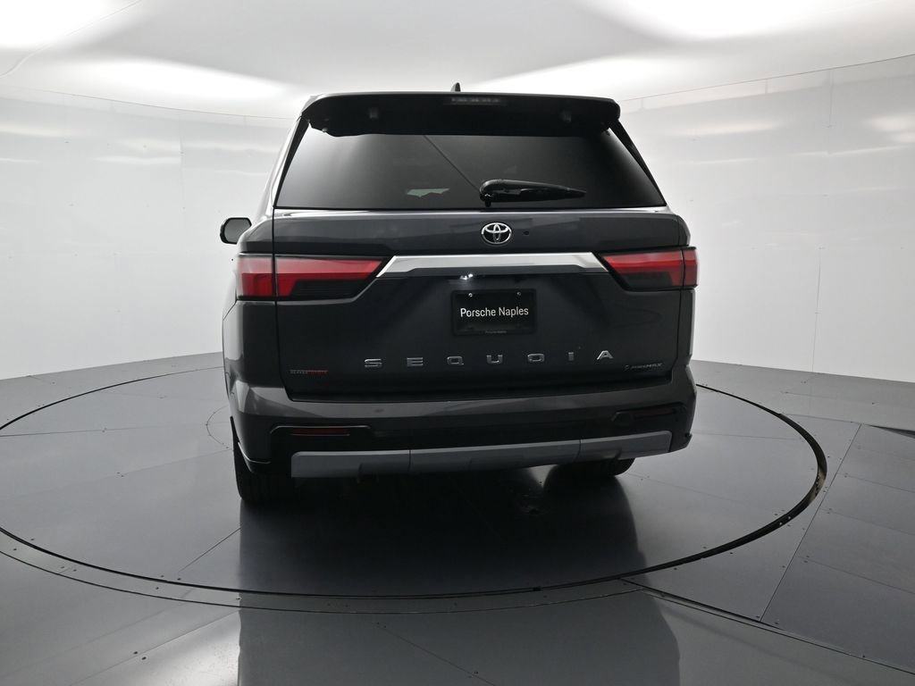 Used 2025 Toyota Sequoia Capstone image 29