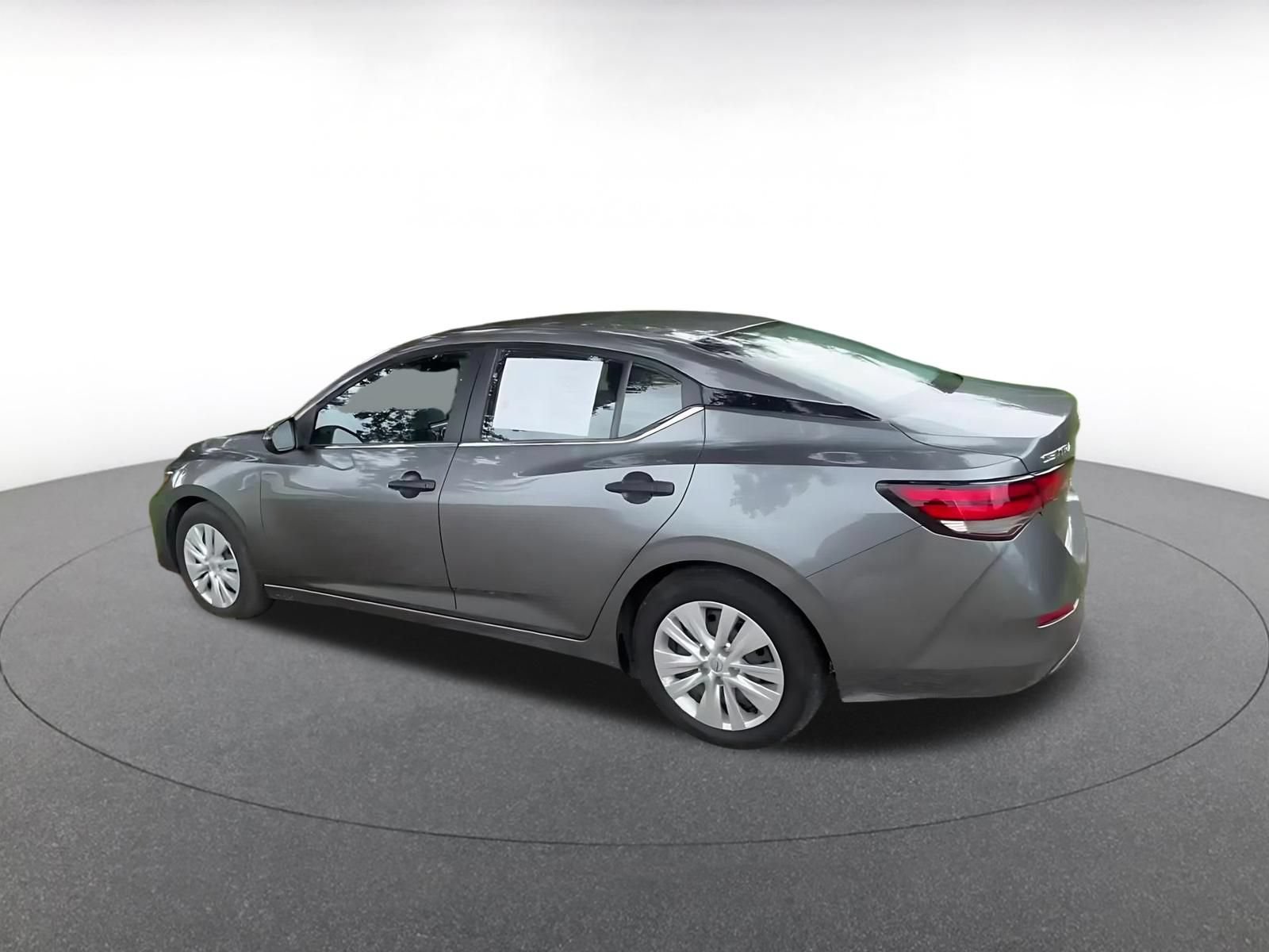 Used 2025 Nissan Sentra S FWD image 10