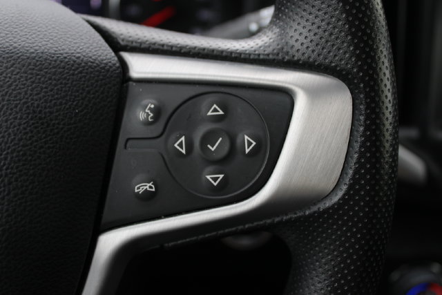 Used 2023 GMC Terrain SLE w/ Driver Convenience Package AWD/4WD image 8