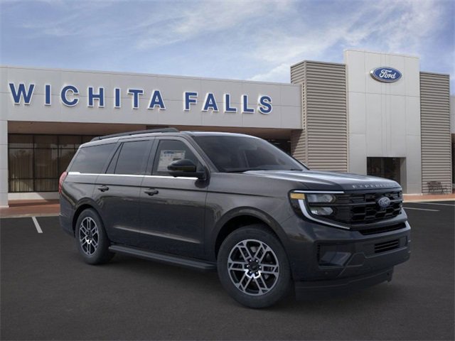 New 2025 Ford Expedition Active image 7