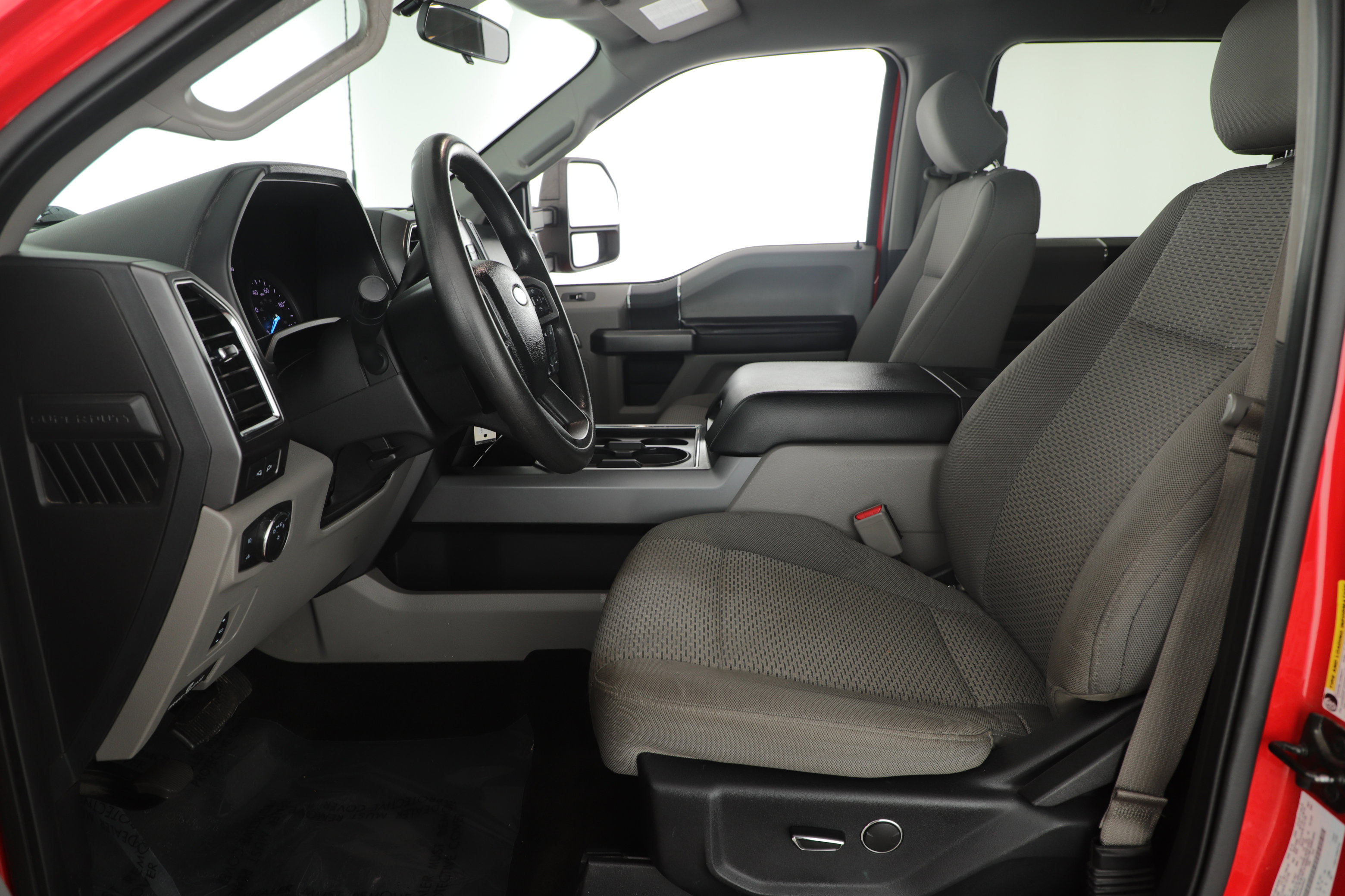 Used 2017 Ford F350 XLT w/ XLT Value Package image 6