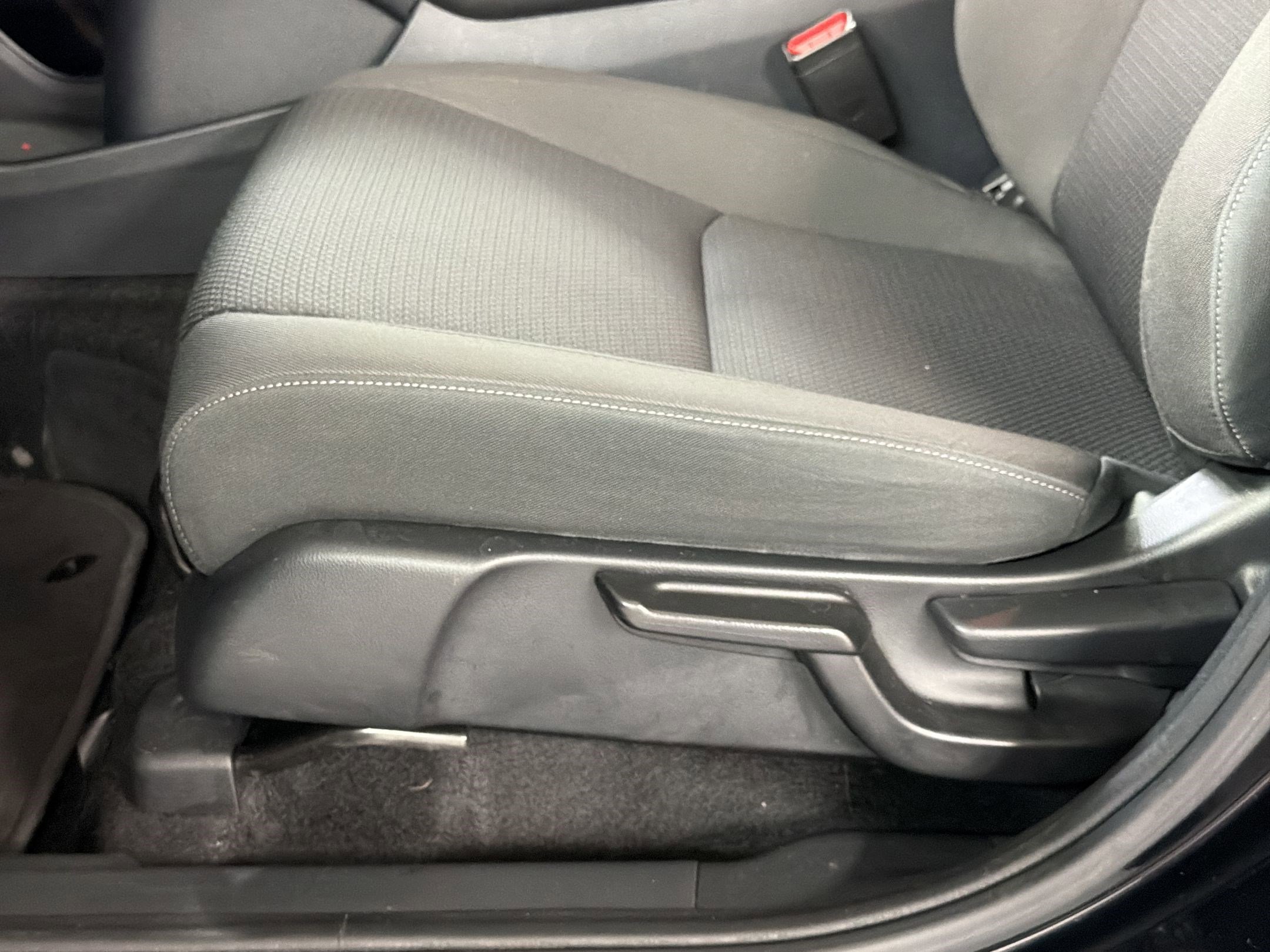 Certified 2021 Honda HR-V EX image 14