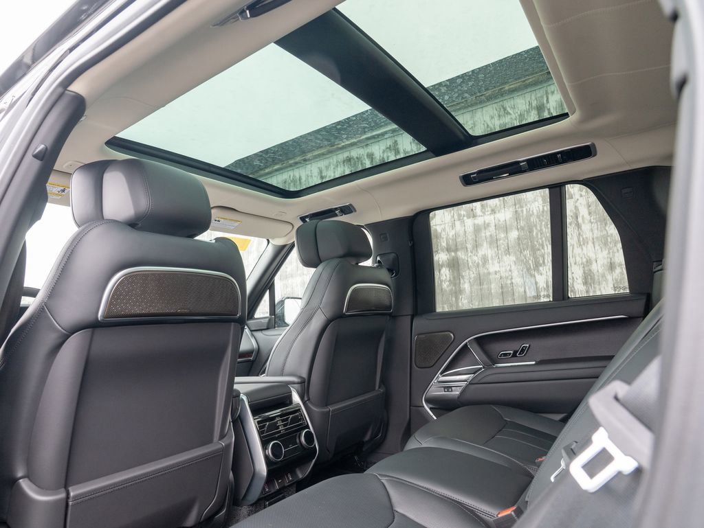 New 2026 Land Rover Range Rover Autobiography image 22