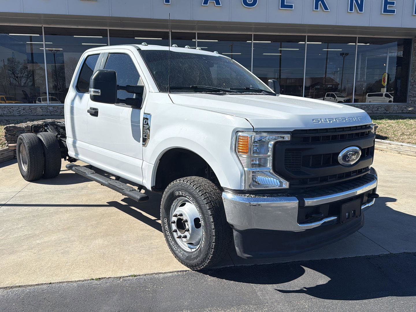 Used 2022 Ford F350 XL w/ Power Equipment Group image 1