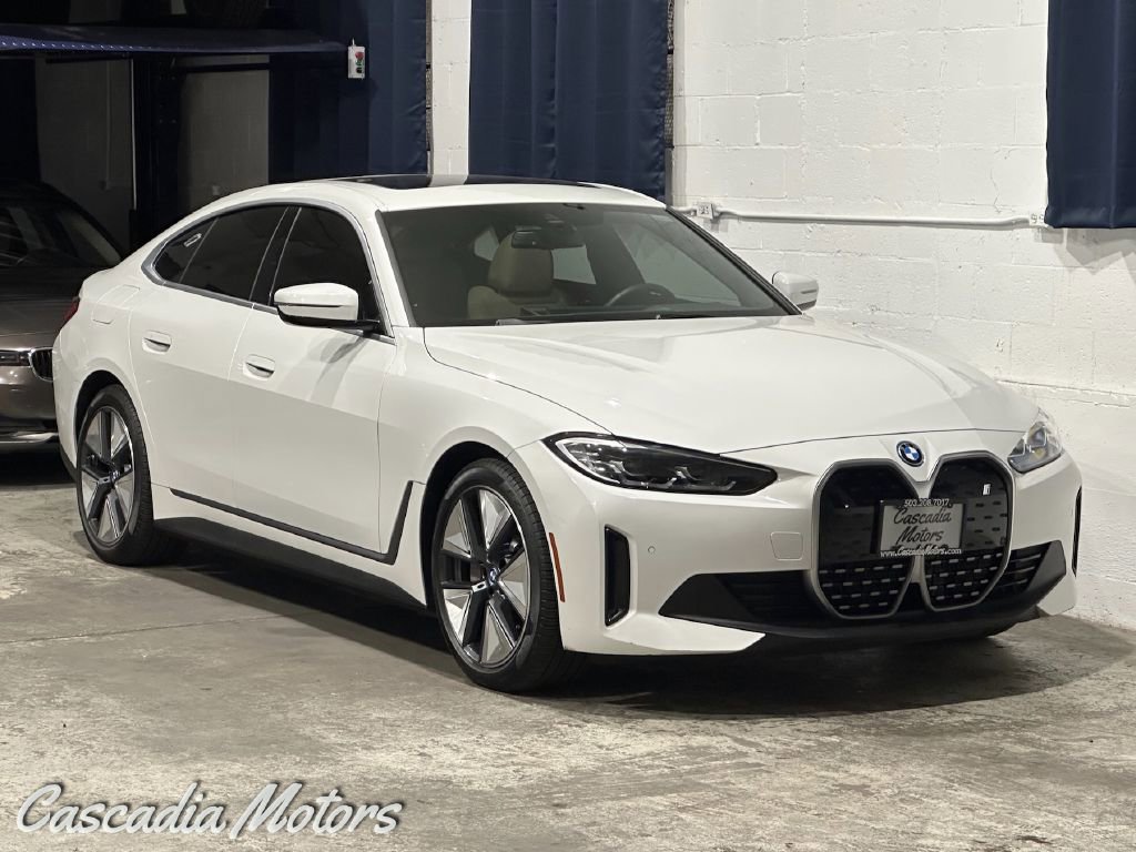 Used 2023 BMW i4 eDrive40 w/ Premium Package image 1