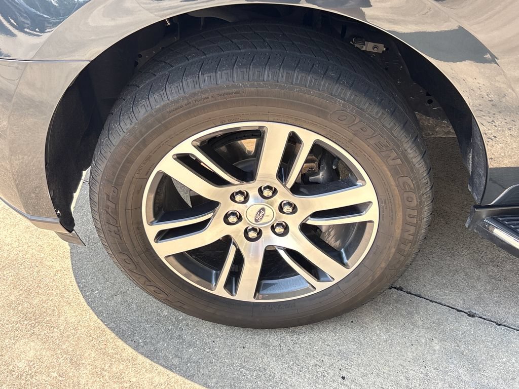 Used 2023 Ford Expedition XLT RWD image 11