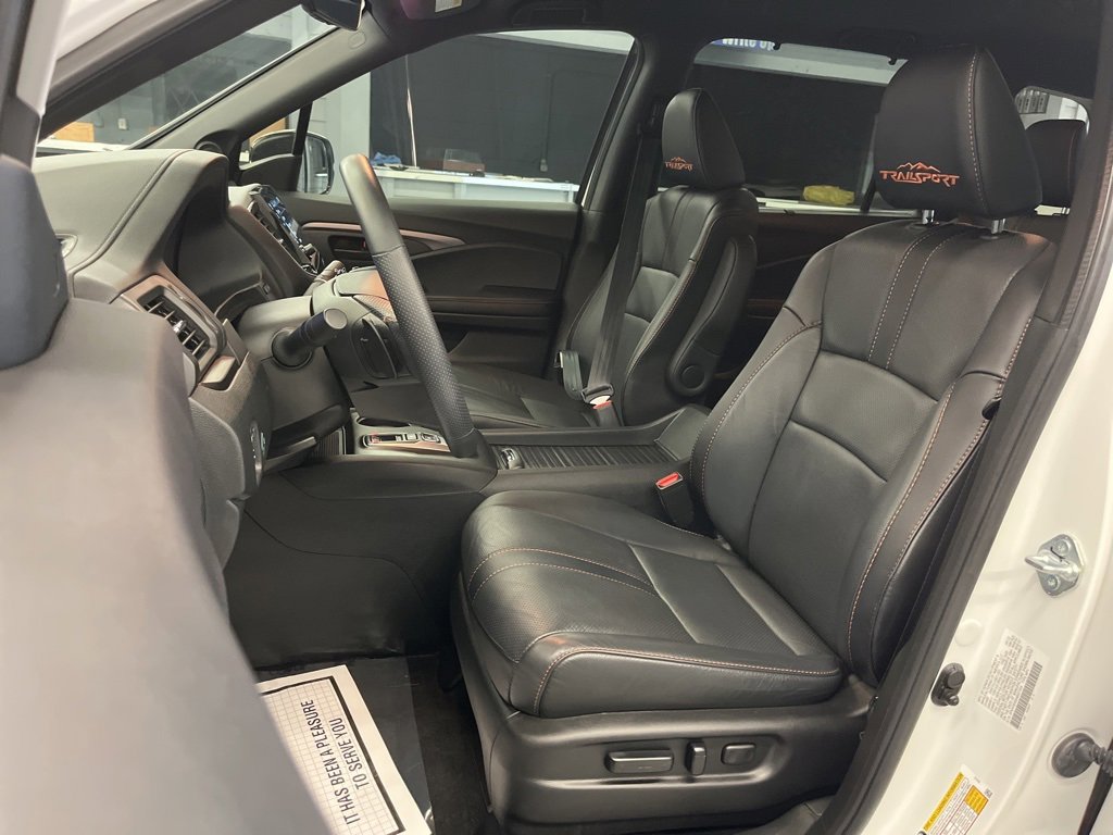 Used 2022 Honda Passport TrailSport image 11