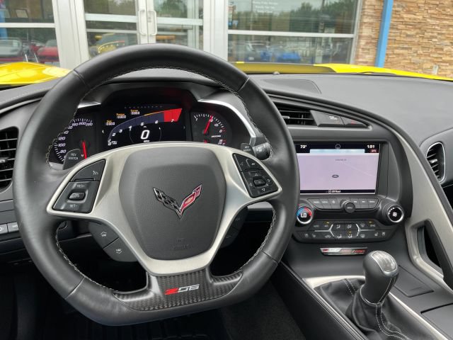 Used 2016 Chevrolet Corvette Z06 w/ Z07 Performance Package RWD image 26