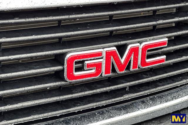 Used 2024 GMC Savana 2500 w/ Driver Convenience Package image 31