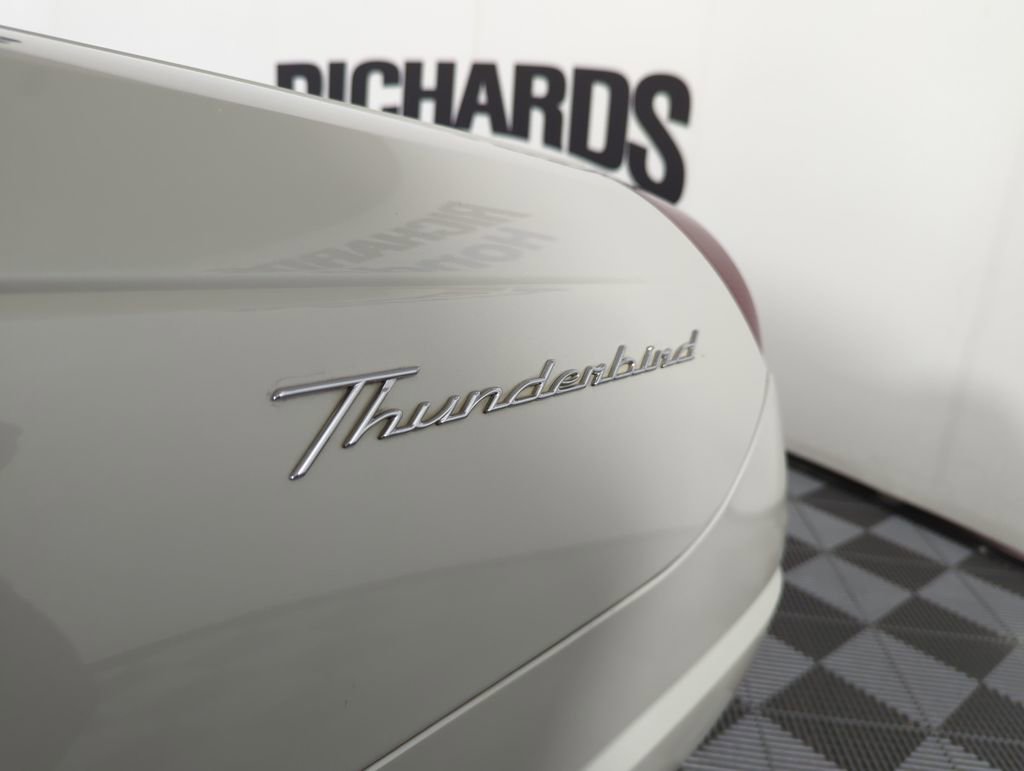 Used 2005 Ford Thunderbird 50th Anniversary image 29