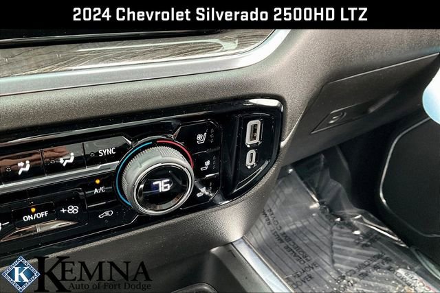 Used 2024 Chevrolet Silverado 2500 LTZ w/ LTZ Premium Package image 21