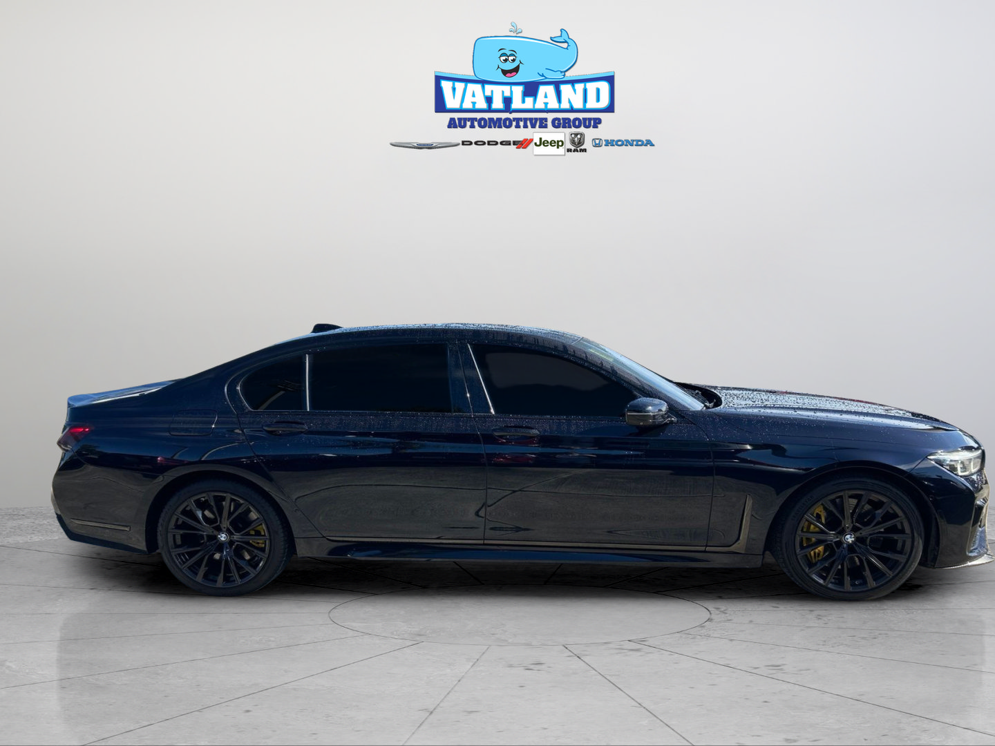 Used 2022 BMW 750i xDrive w/ Autobahn Package AWD/4WD image 6