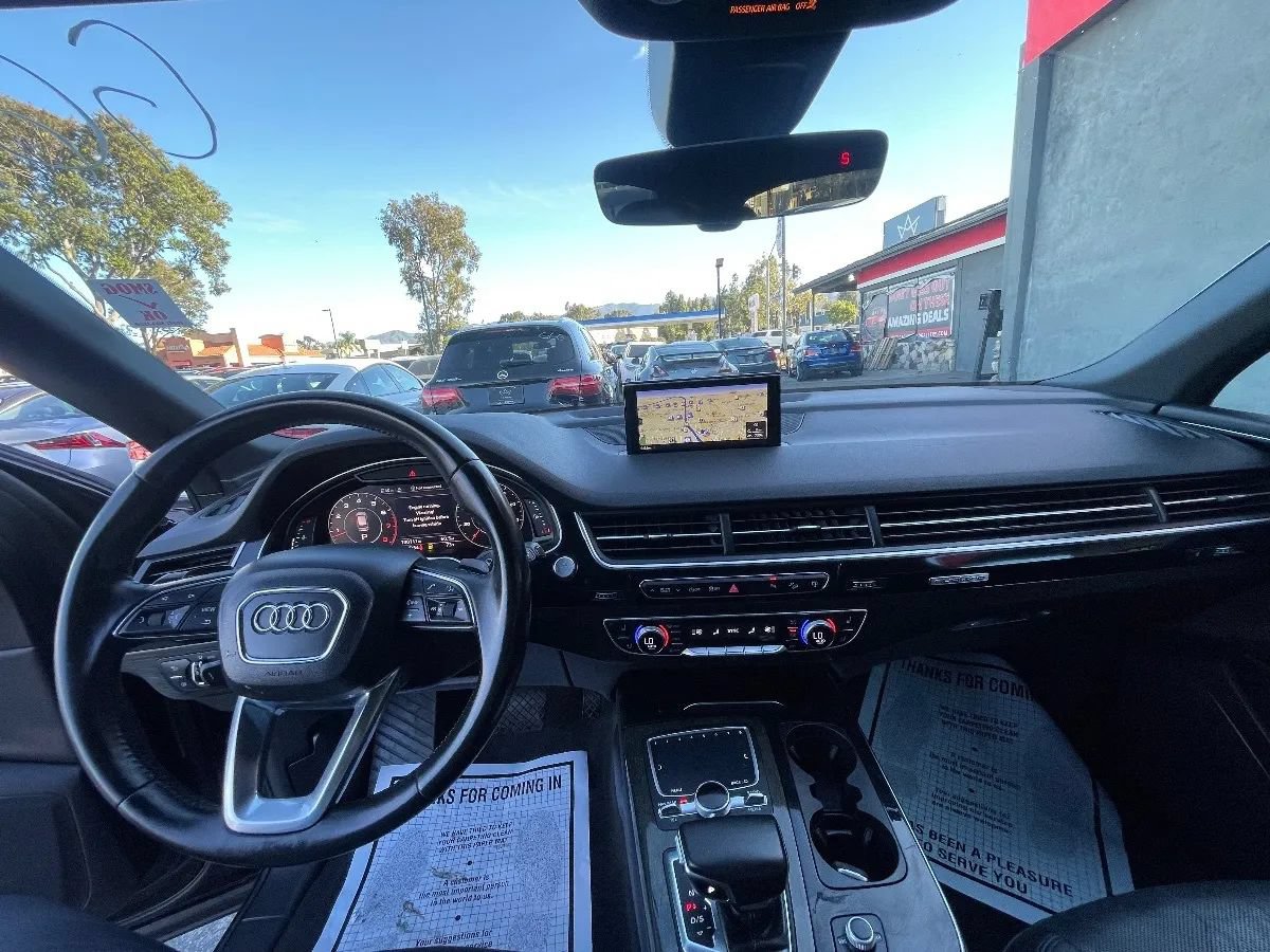 Used 2017 Audi Q7 3.0T Premium Plus AWD/4WD image 10