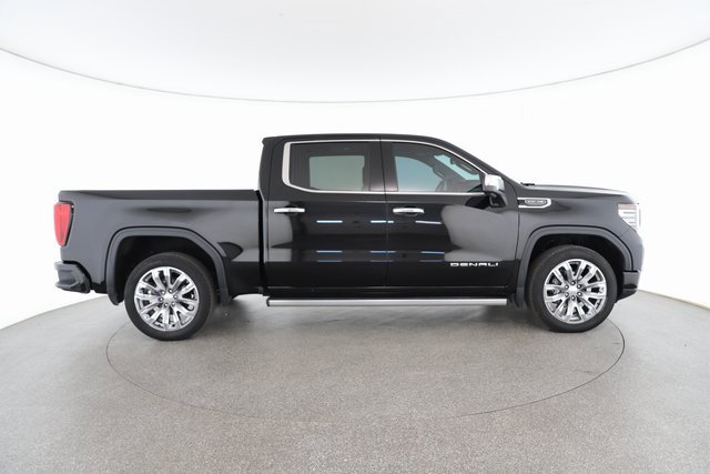 Used 2022 GMC Sierra 1500 Denali w/ Denali Reserve Package image 22