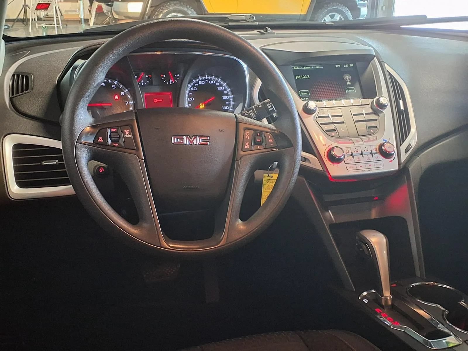 Used 2015 GMC Terrain SLE AWD/4WD image 15