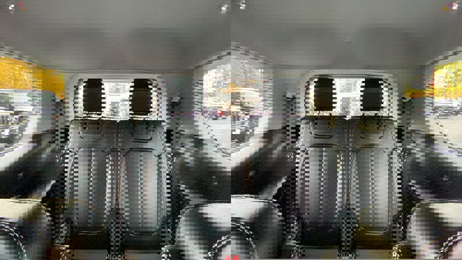 Certified 2023 Jeep Grand Cherokee L Limited image 23