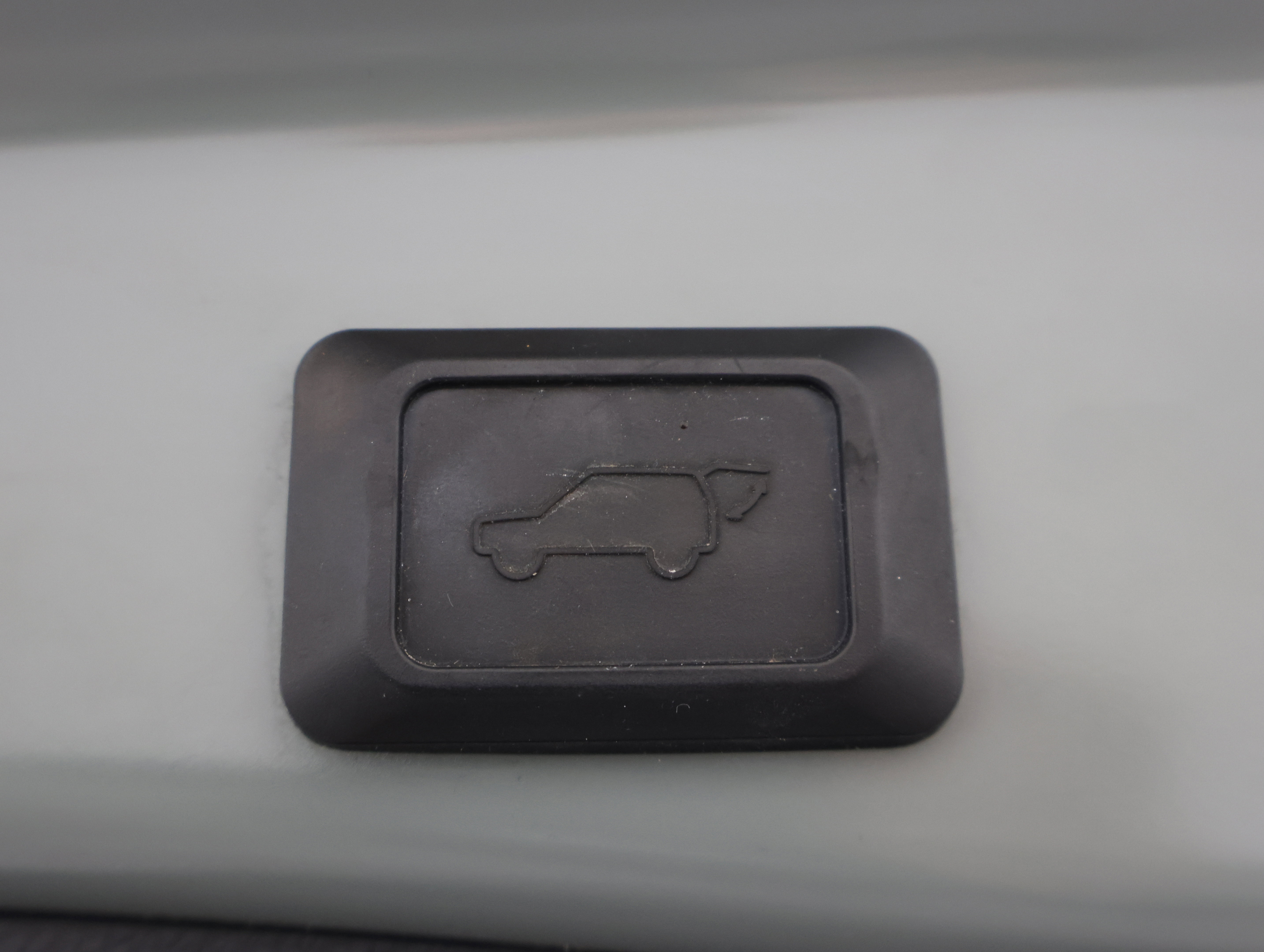 Used 2019 Toyota RAV4 XLE w/ Convenience Package image 30