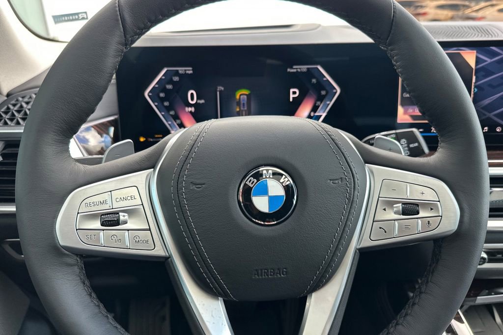 New 2026 BMW X7 xDrive40i w/ Premium Package image 27