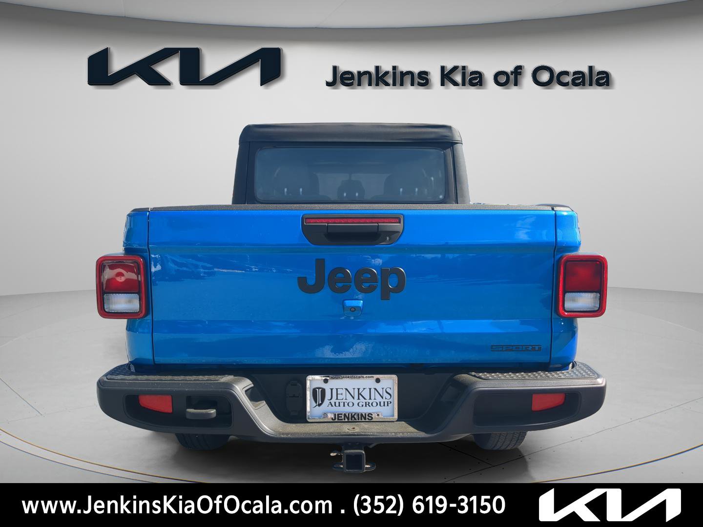 Used 2021 Jeep Gladiator Sport image 4