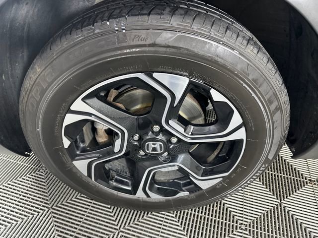 Used 2018 Honda CR-V Touring image 2