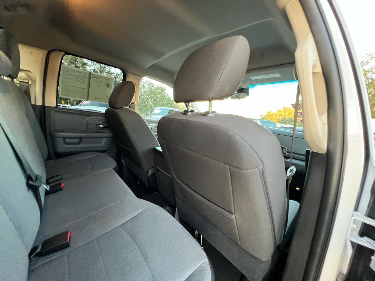 Used 2024 RAM 1500 Classic SLT AWD/4WD image 32