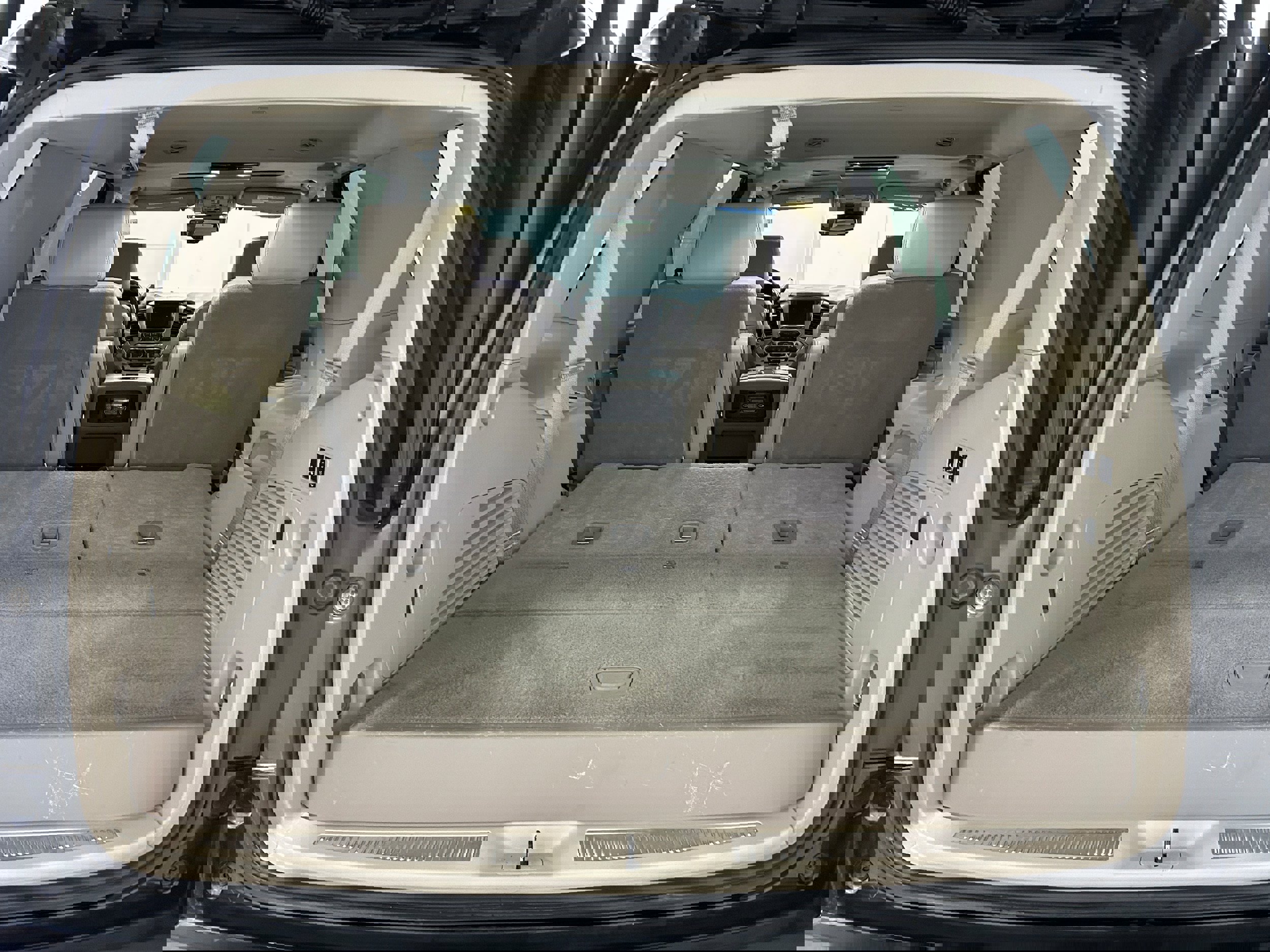 Used 2019 GMC Yukon Denali w/ Denali Ultimate Package image 37