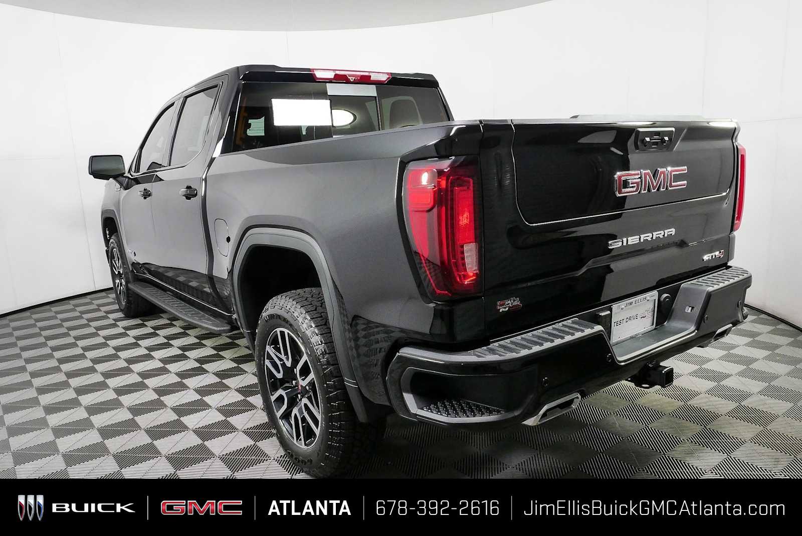 New 2026 GMC Sierra 1500 AT4 w/ AT4 Premium Package AWD/4WD image 30