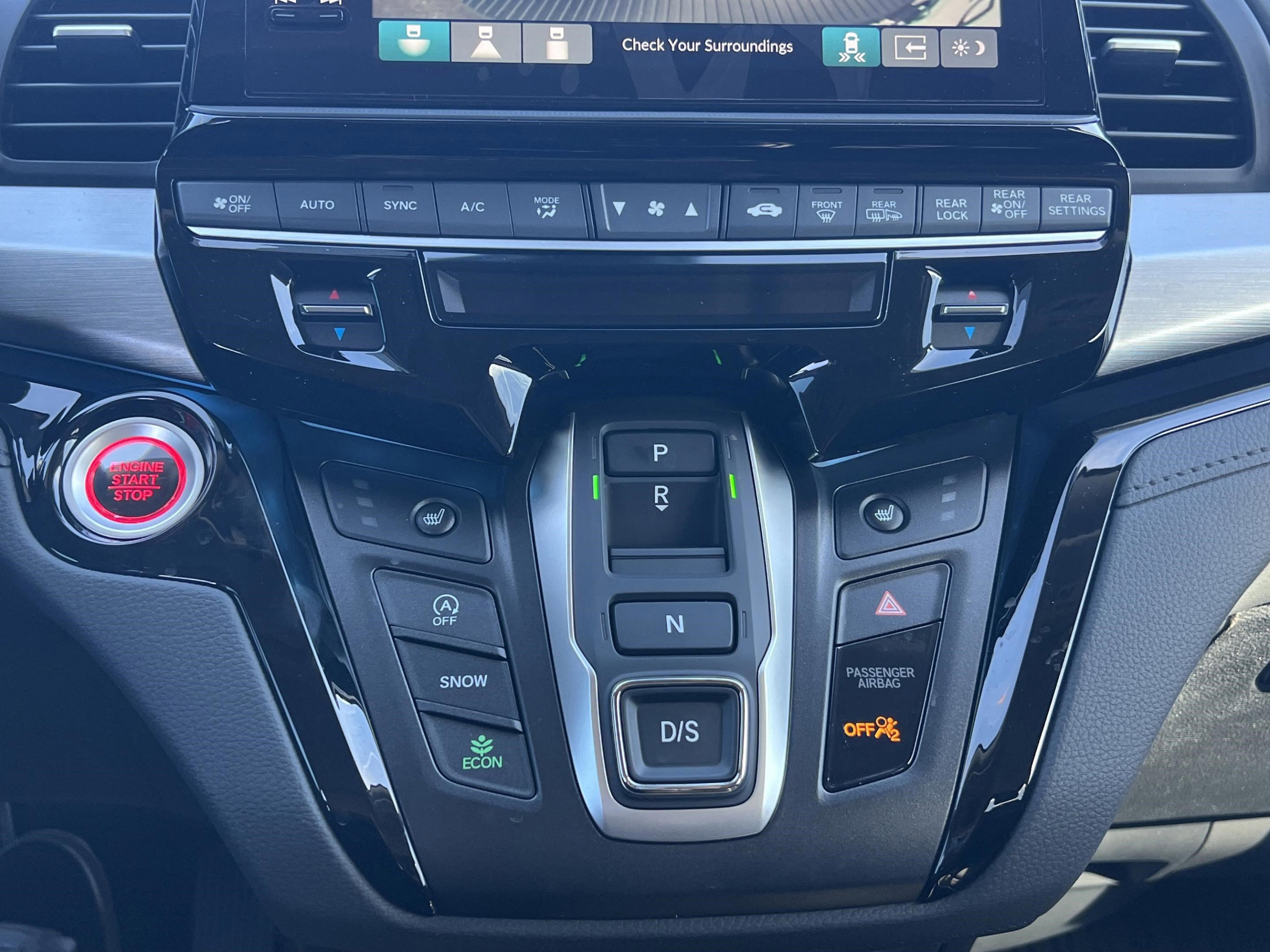 New 2026 Honda Odyssey Touring image 12