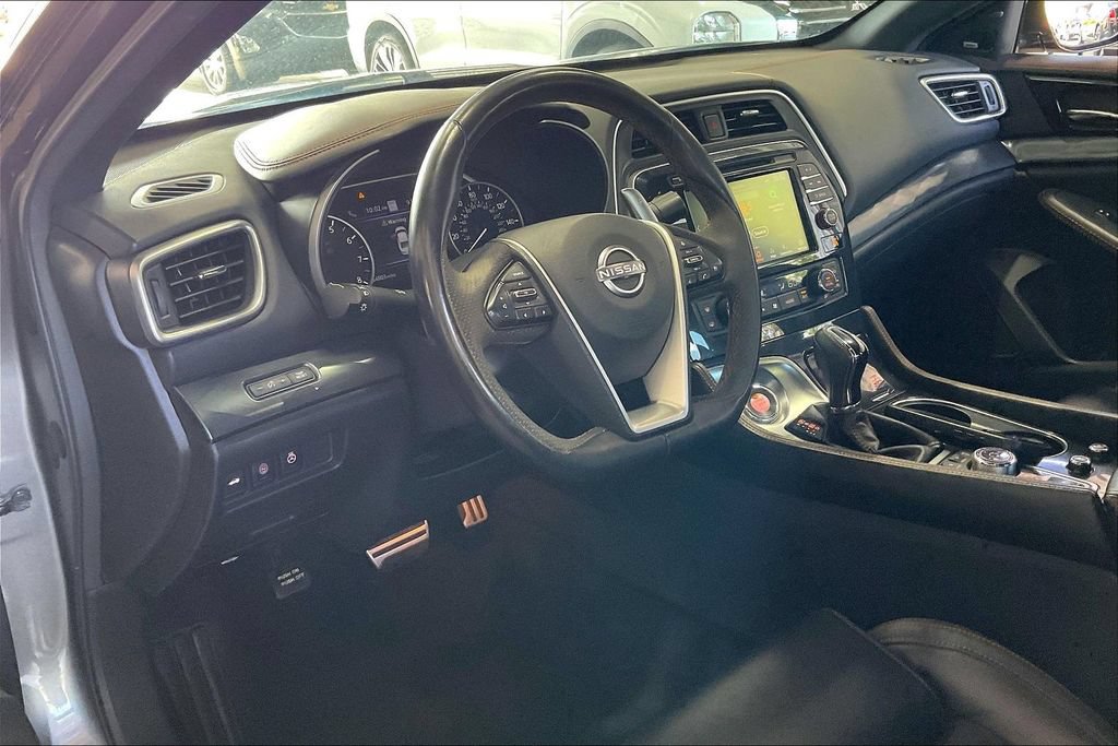 Used 2023 Nissan Maxima SR FWD image 4