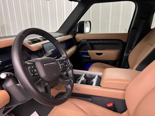 Used 2025 Land Rover Defender 130 V8 image 11