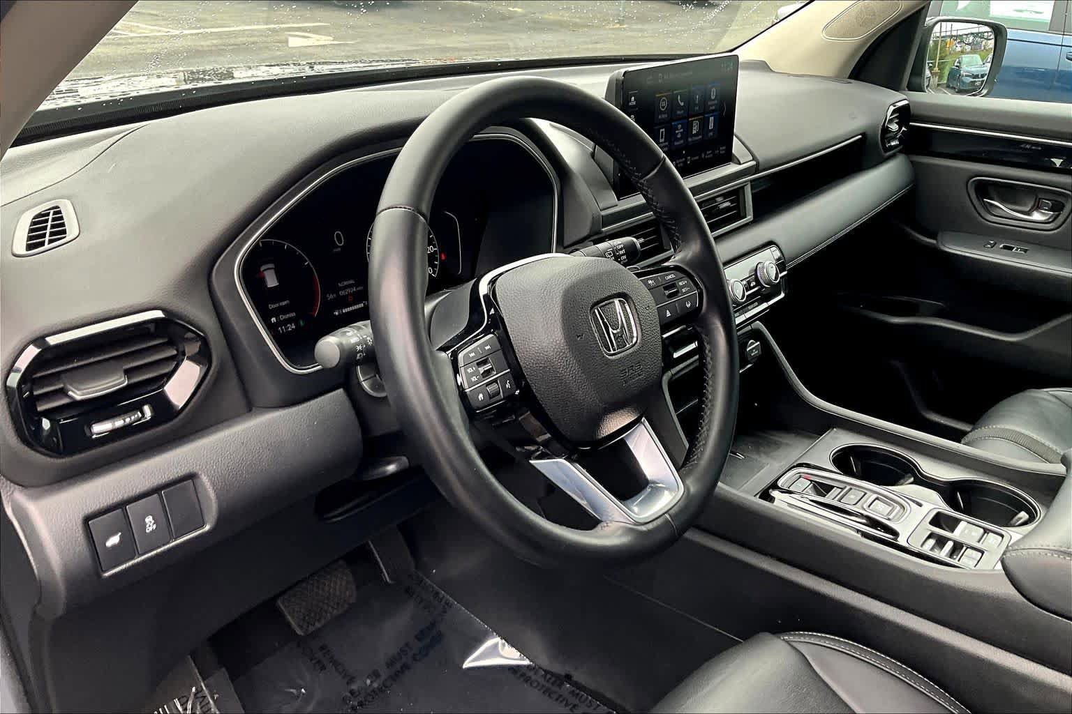 Used 2024 Honda Pilot EX-L image 17
