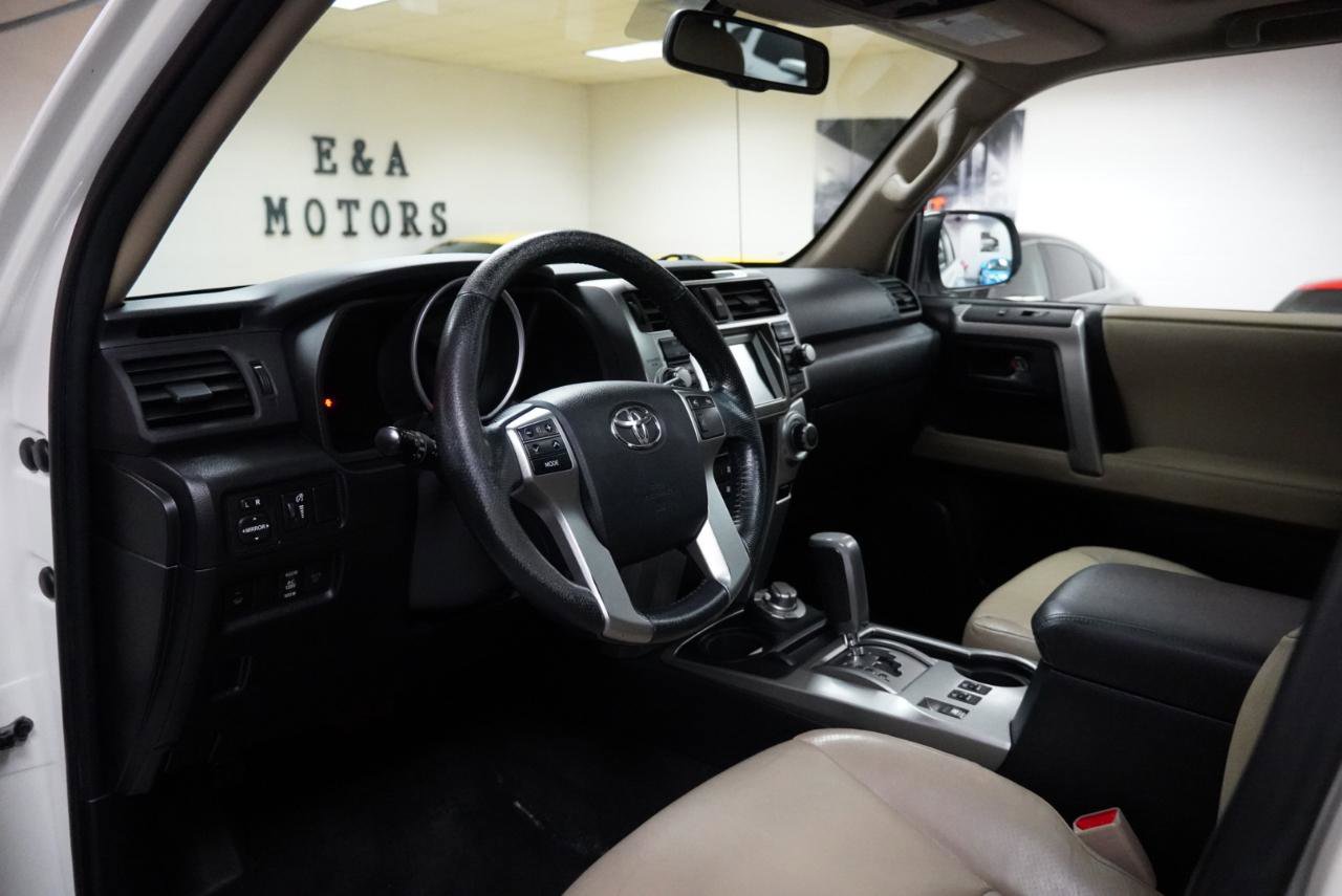 Used 2010 Toyota 4Runner Limited AWD/4WD image 13