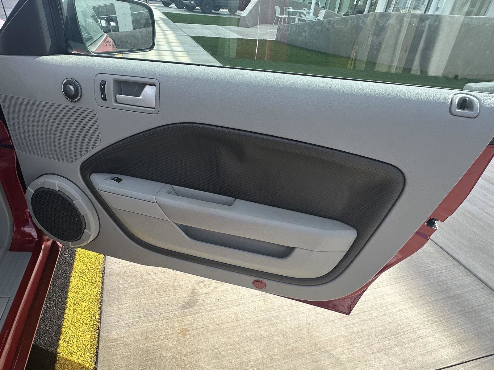 Used 2008 Ford Mustang GT Premium image 34