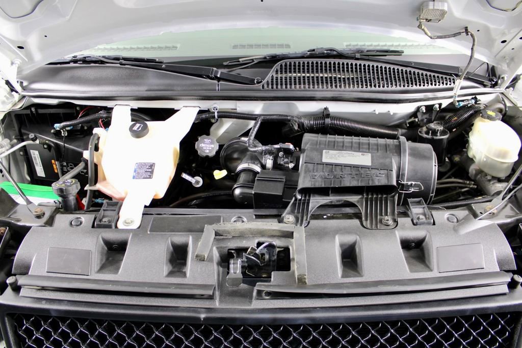 Used 2016 Chevrolet Express 3500 LT w/ LT Preferred Equipment Group image 12