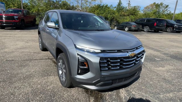 New 2027 Chevrolet Equinox LT w/ Convenience Package II AWD/4WD image 4