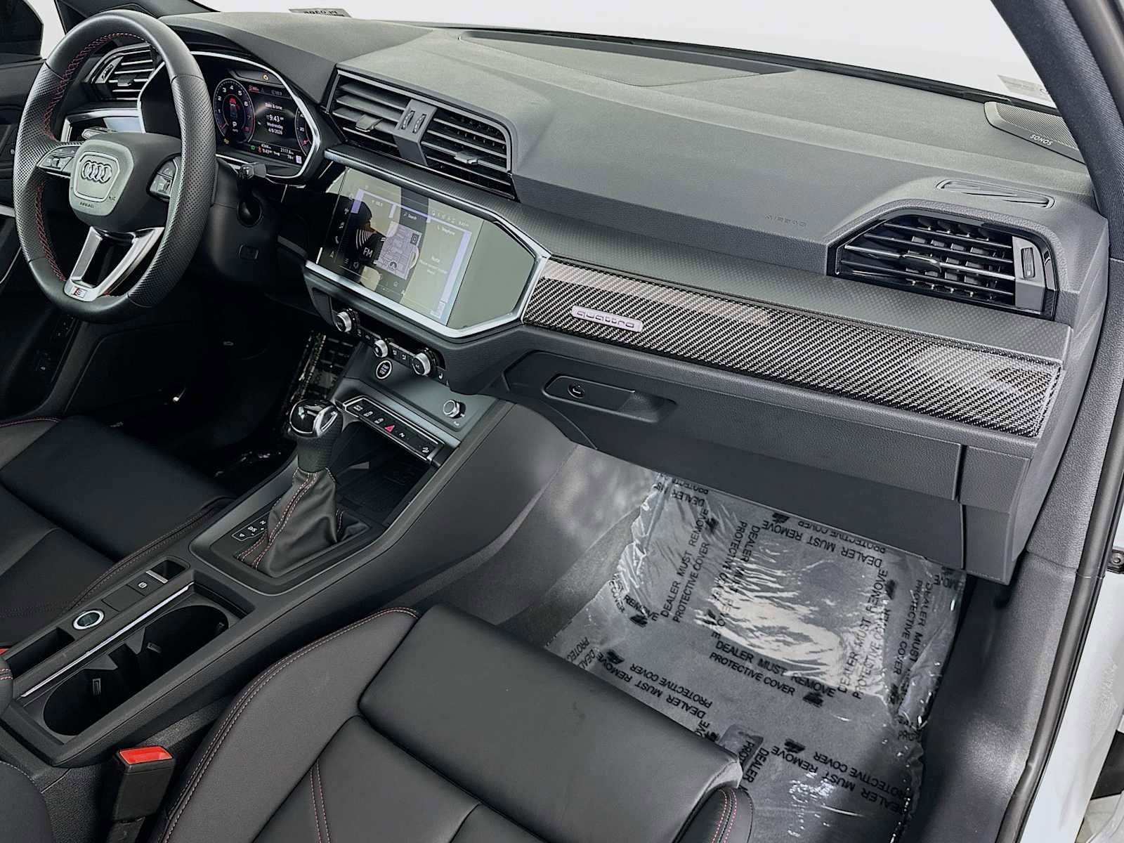 Certified 2025 Audi Q3 2.0T Premium Plus w/ Premium Plus Package image 28