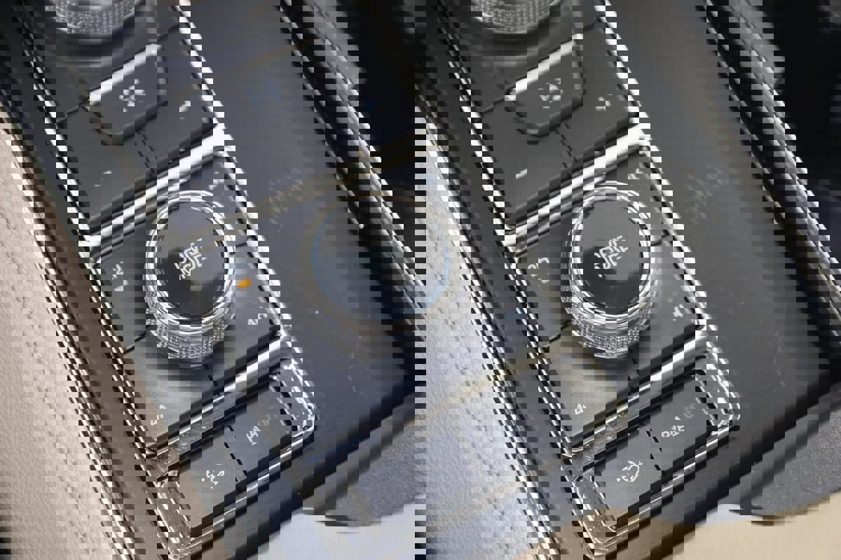 Used 2022 Ford Expedition XLT image 26