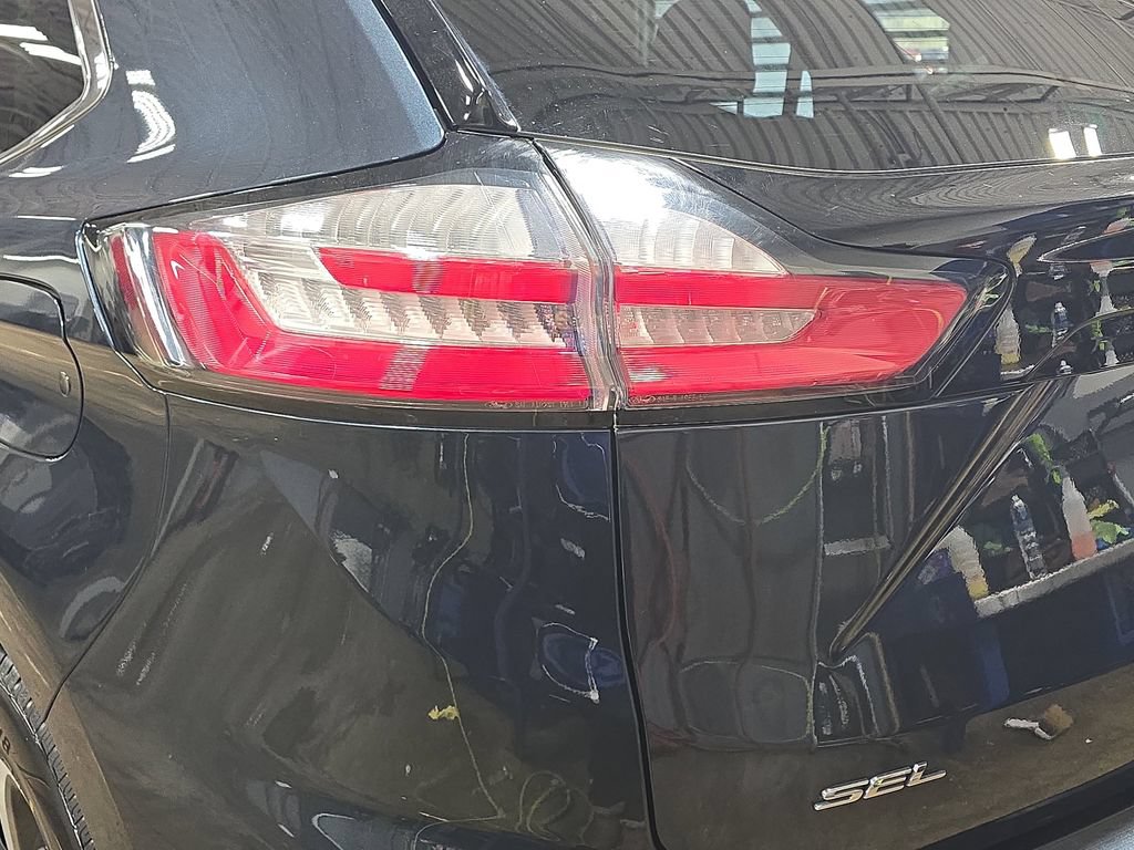 Used 2023 Ford Edge SEL w/ Convenience Package AWD/4WD image 36