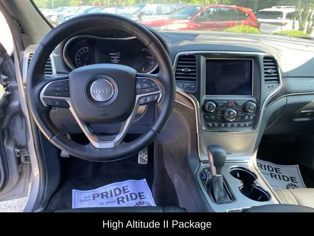 Used 2018 Jeep Grand Cherokee High Altitude AWD/4WD image 8