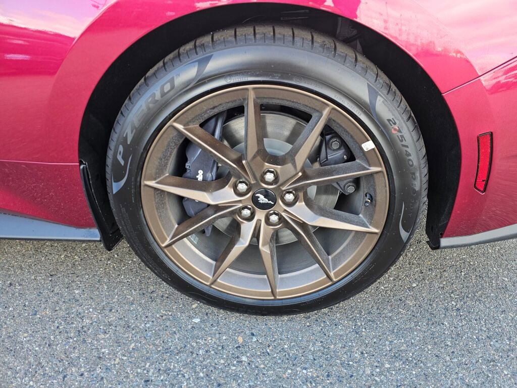 New 2025 Ford Mustang Dark Horse image 6