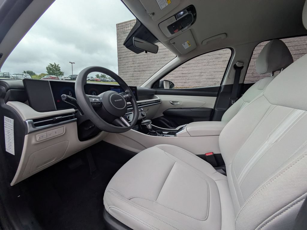 Used 2025 Hyundai Tucson SEL AWD/4WD image 12