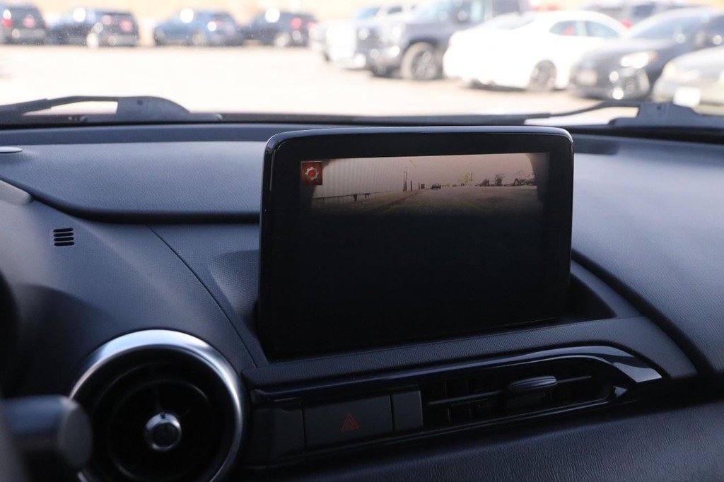 Used 2020 MAZDA MX-5 Miata RF Grand Touring image 16